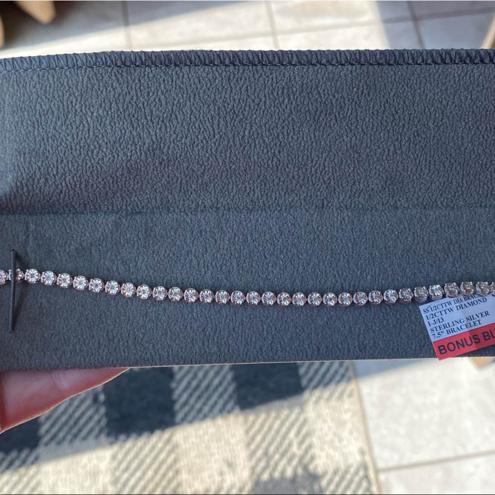 1/2 CTTW Diamond bracelet - sterling silver - 7.5”